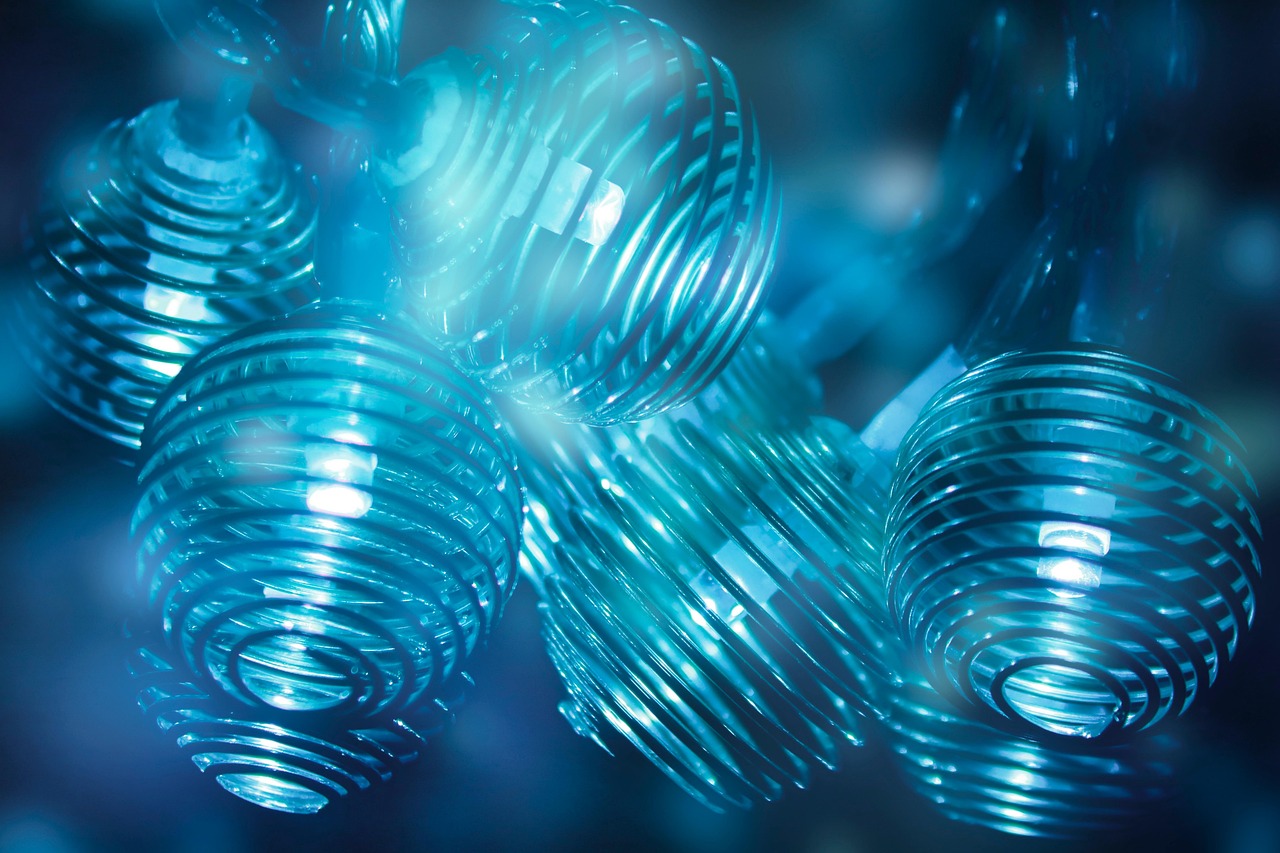 Slimme LED-panelen optimaliseren licht voor elk seizoen. Slimme LED-panelen optimaliseren licht voor elk seizoen.